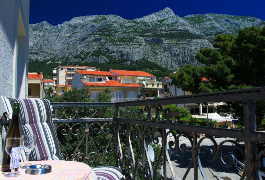 Apartments By The Sea Makarska - 15200 Exterior foto